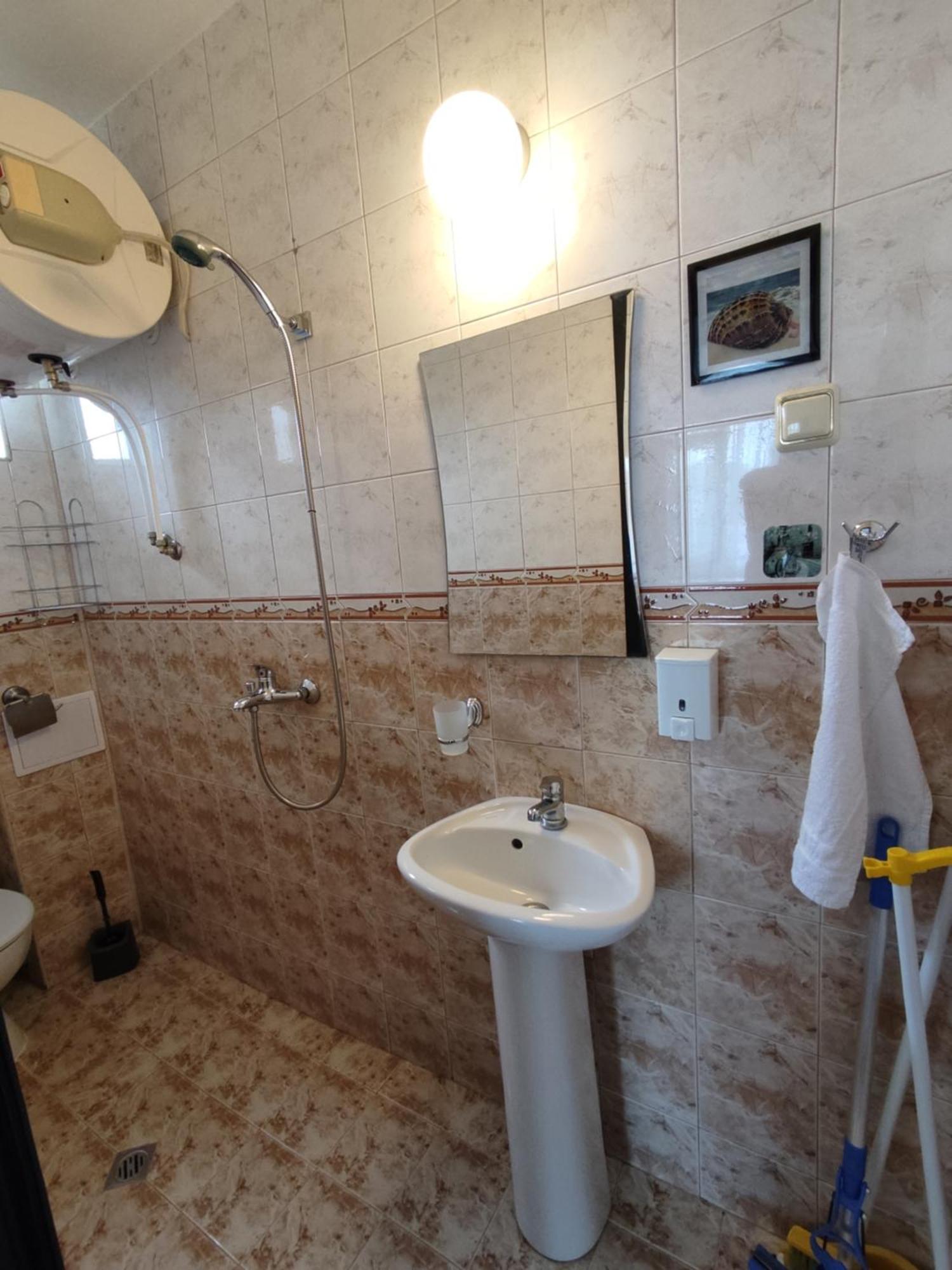 Rali Apartments Китен Номер фото